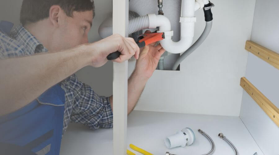 Local tankless water heater installation in Tumtum, WA